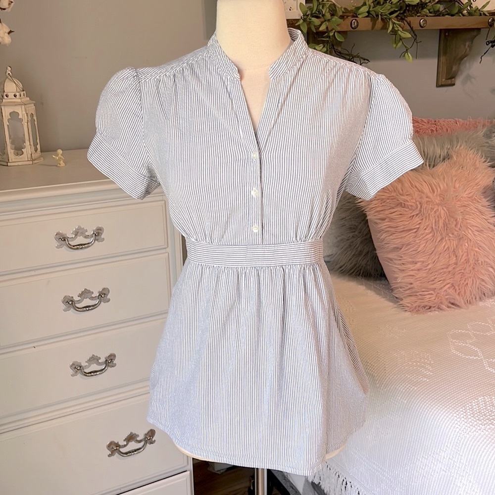 Mimi Maternity Blue White Searsucker Cotton Top Womens Small